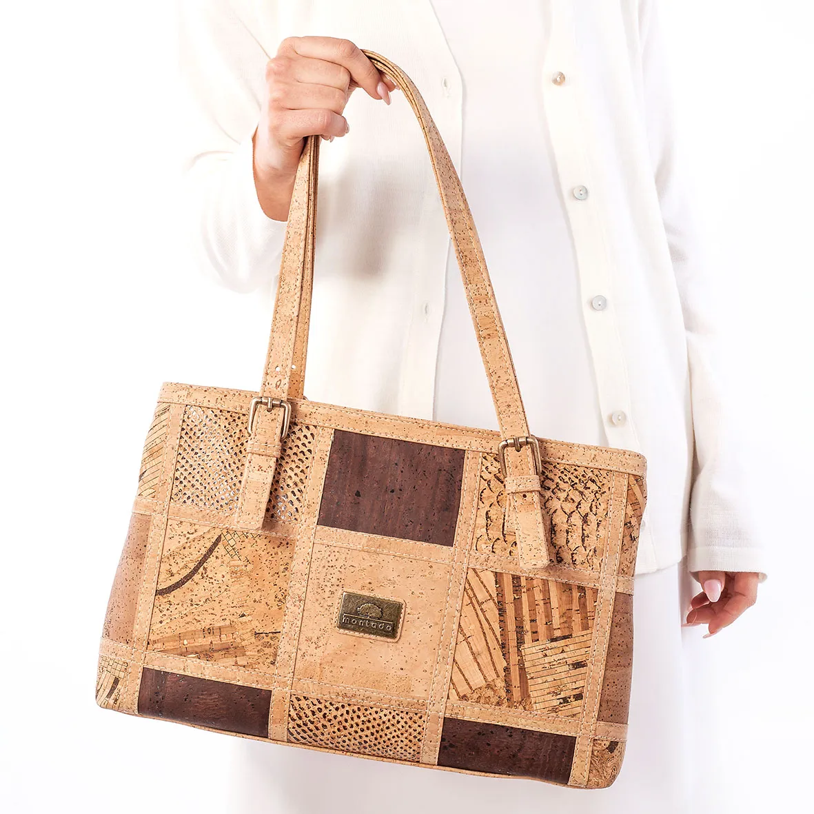 Mala de ombro em cortiça natural com dois compartimentos