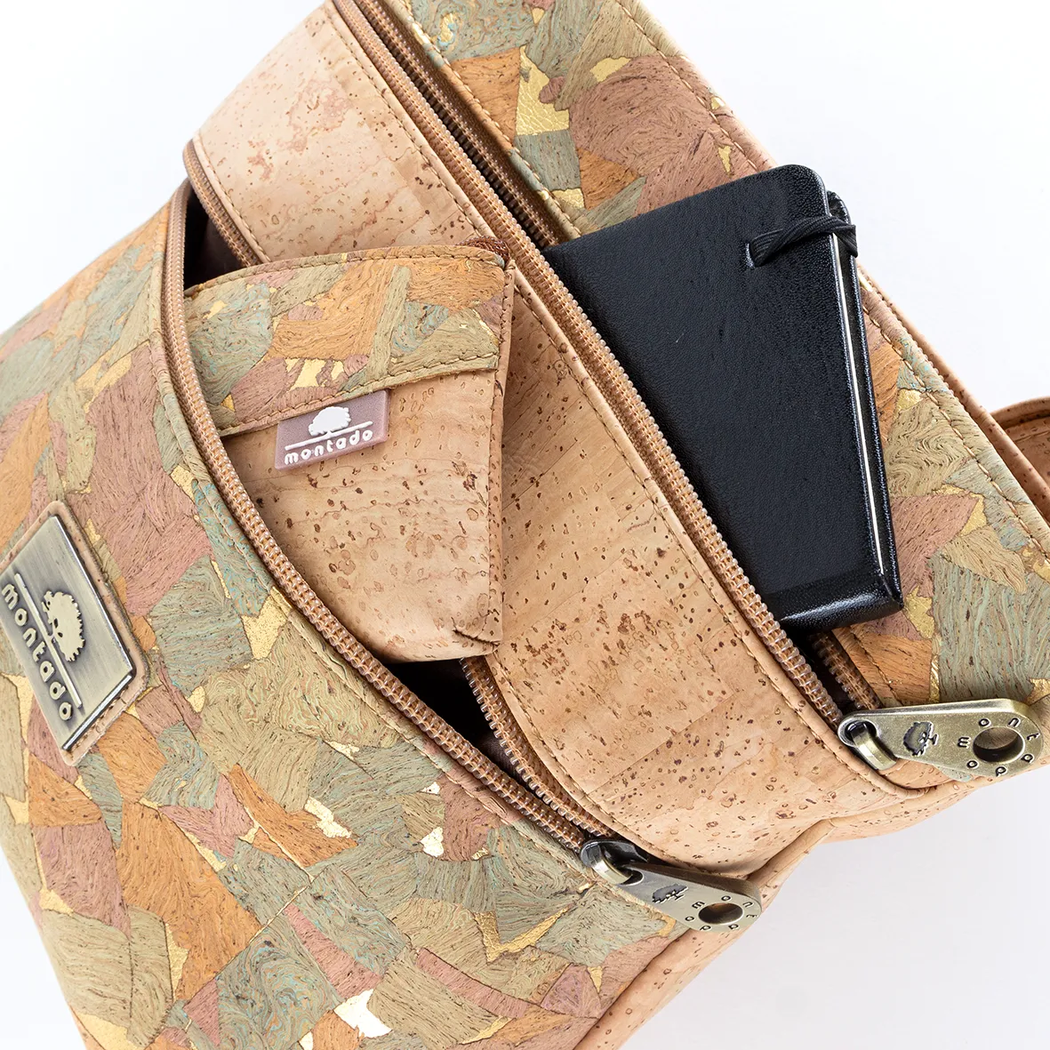 Mala de Tiracolo em Cortiça com Múltiplos Bolsos