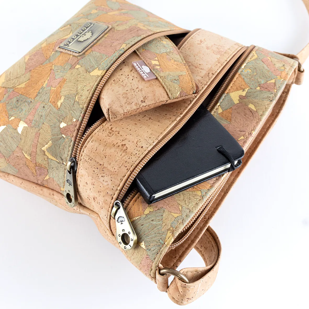 Mala de Tiracolo em Cortiça com Múltiplos Bolsos