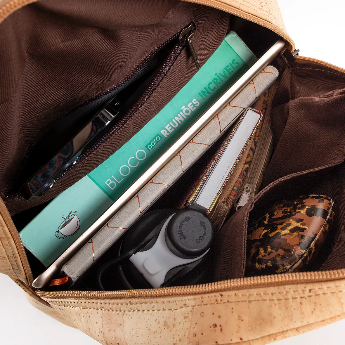 Medium Cork Backpack with Functional Organisation