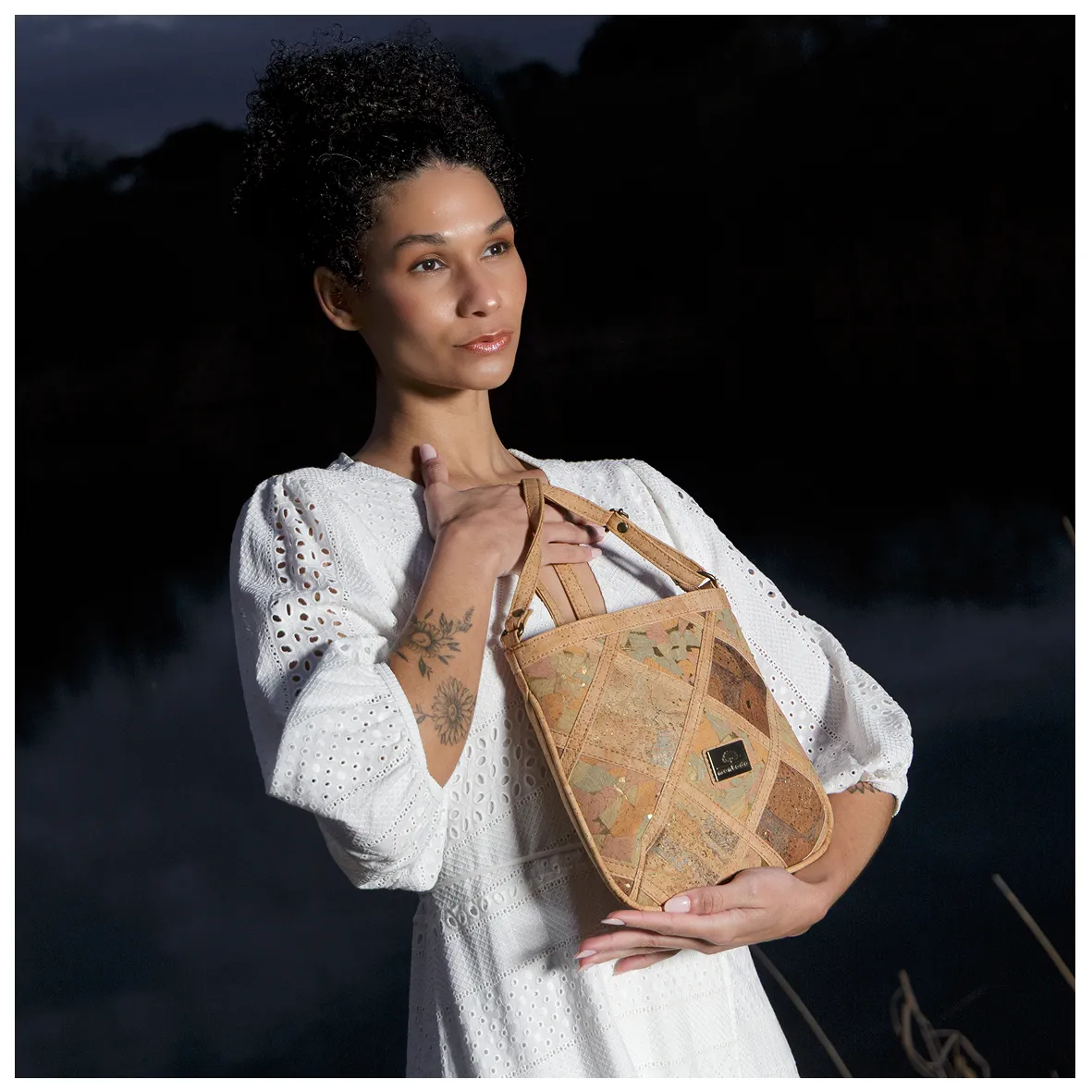 Eco-Friendly Cork Shoulder Bag with Geometric Rhombus Pattern