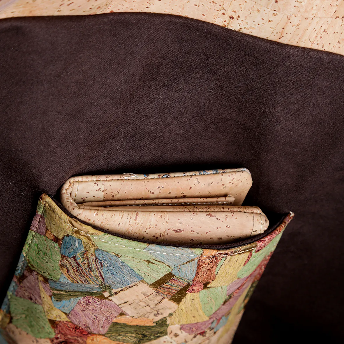 Extra-large cork bag with high capacity