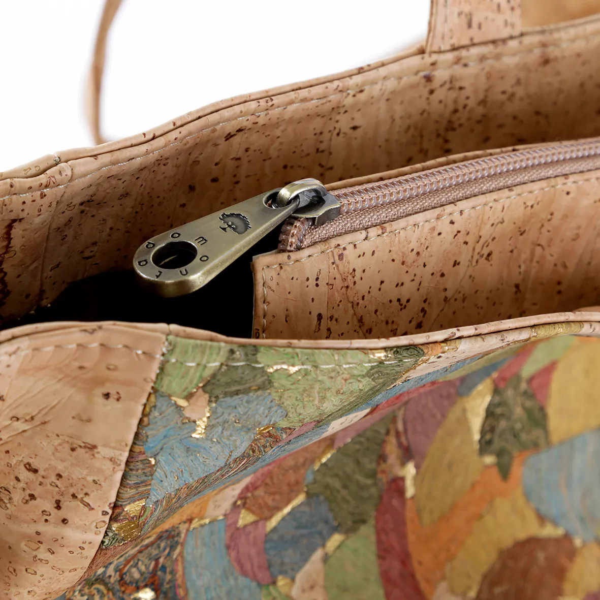 Extra-large cork bag with high capacity