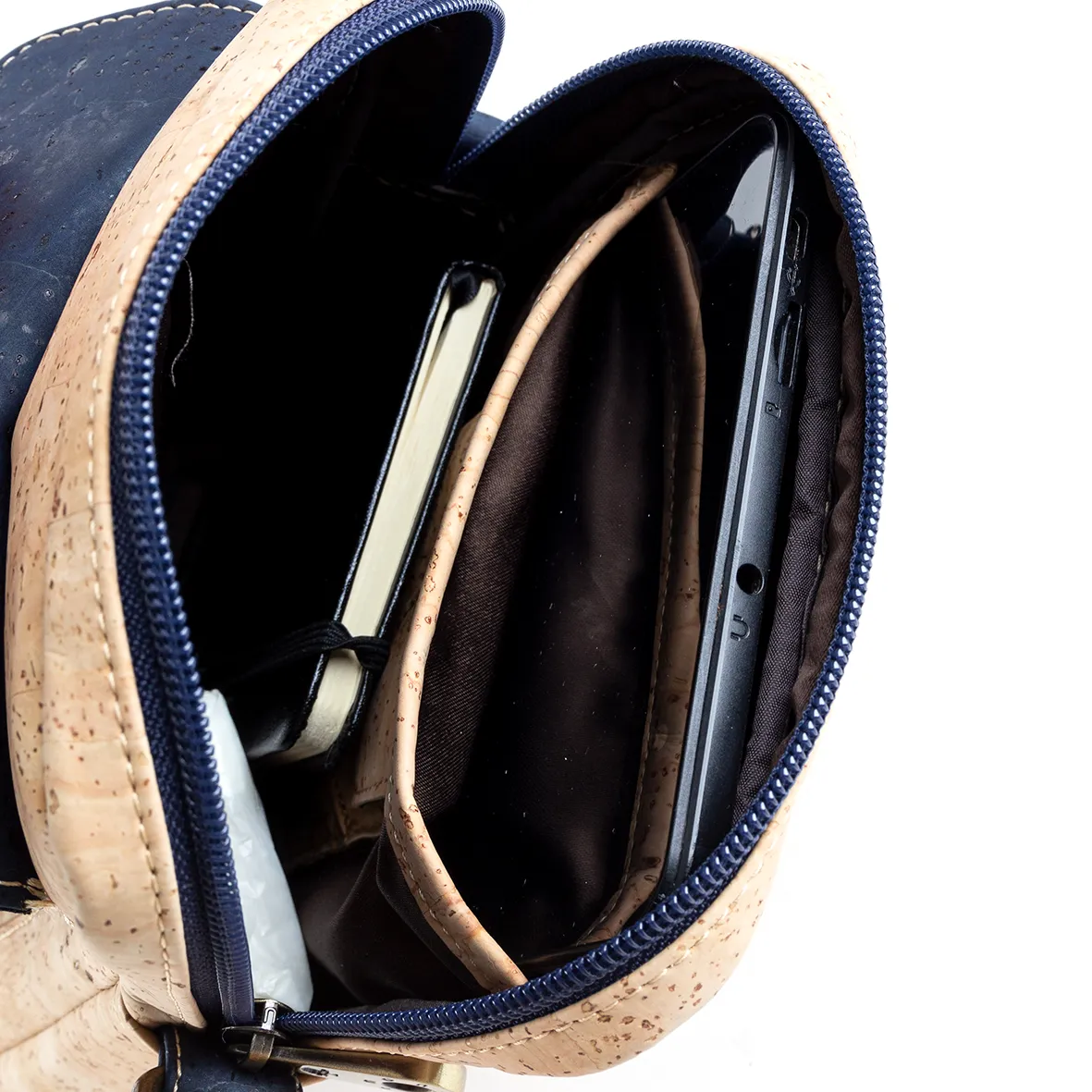 Mala de Tiracolo Média em Cortiça com Bolsos Exteriores