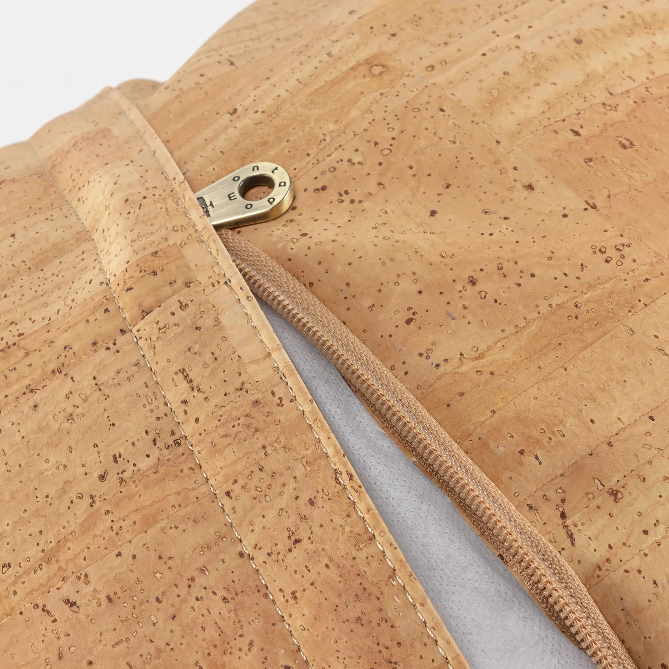 Decorative and Ecological Rectangular Cork Cushion - Natural