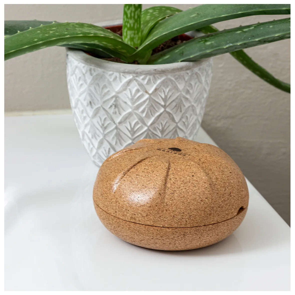 Saboneteira em Cortiça Natural com Tampa Redonda