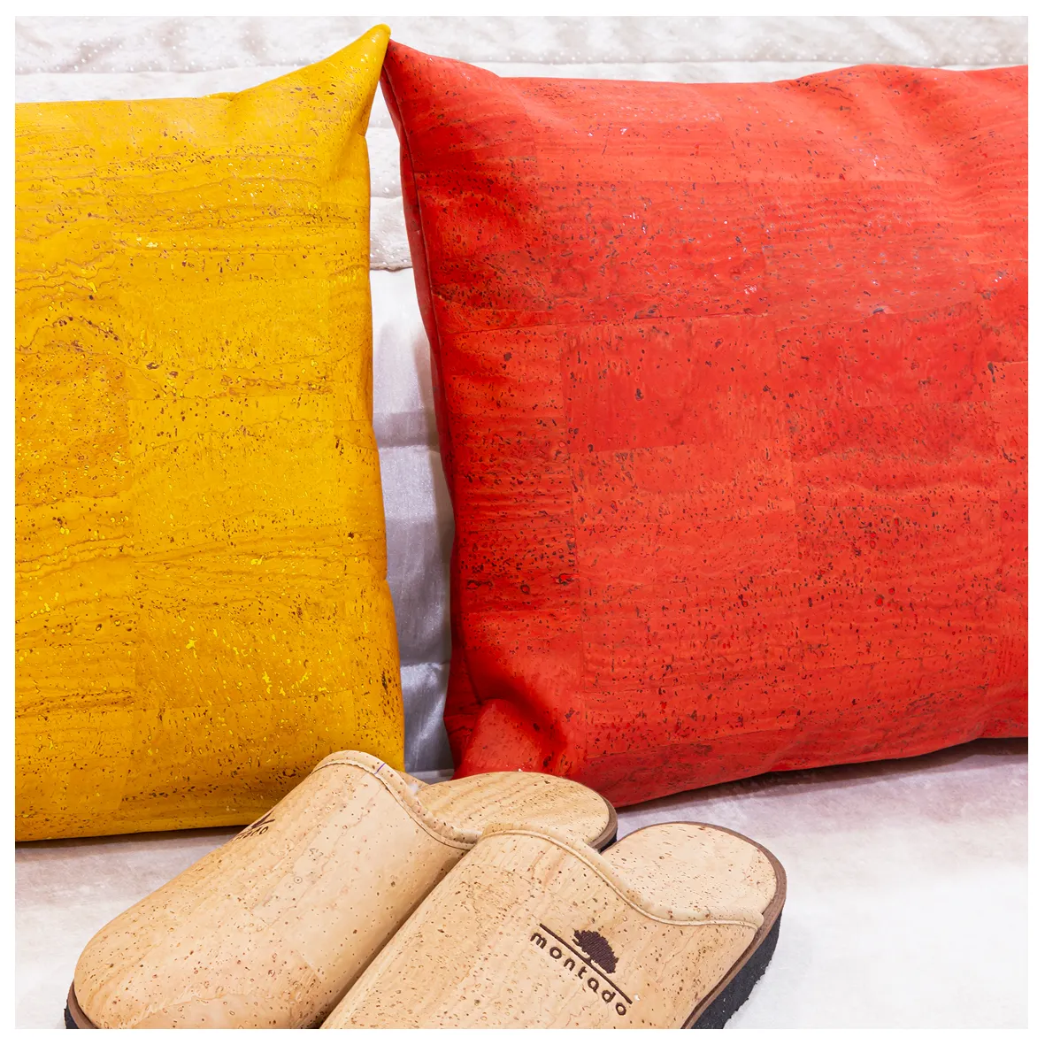 Almofada Quadrada Decorativa e Ecológica em Cortiça - Vermelho