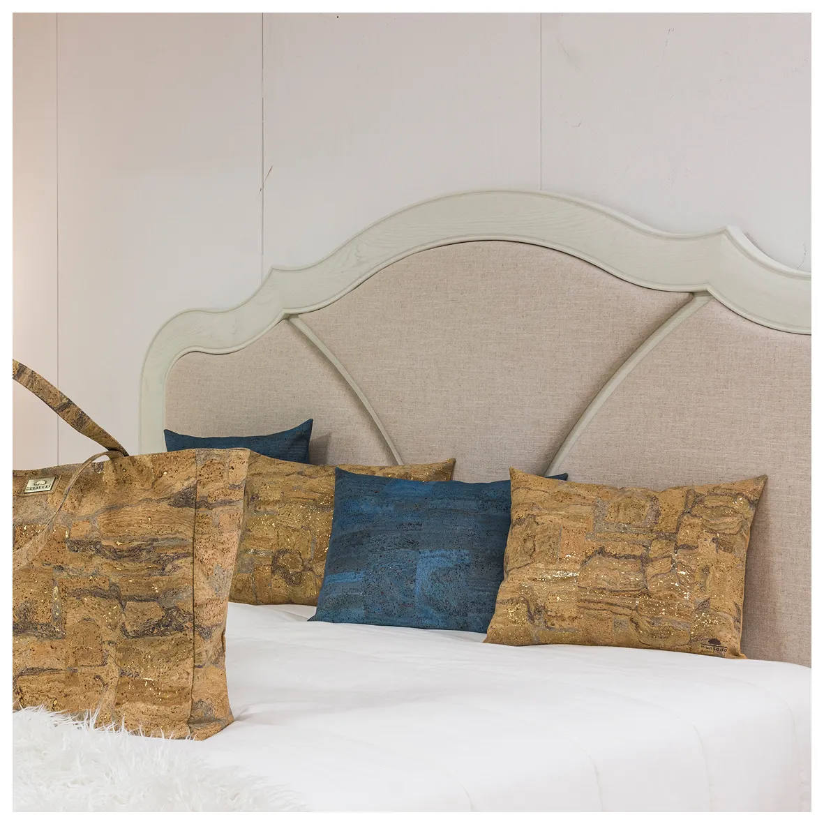 Decorative and Ecological Rectangular Cork Cushion - Natural Map Montado